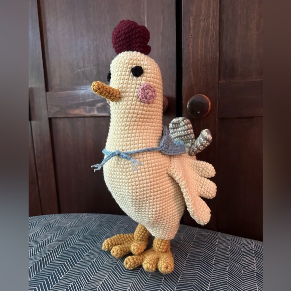 Hand Crocheted Chicken With Shawl! - Picture 1 of 7